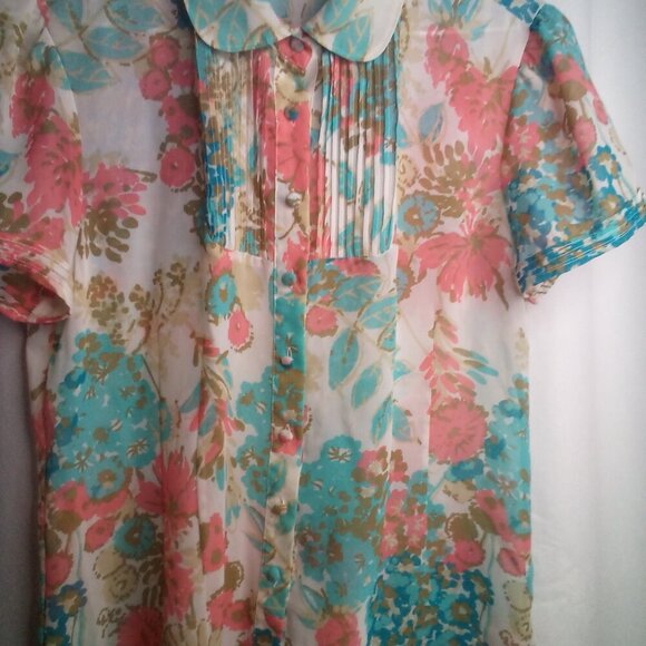 Emma James Blouse M Short Sleeve Button Up Sheer Floral Blue Pink - Picture 7 of 16
